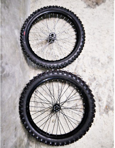 Rueda de 18" trasera para Sur Ron Light Bee | Sur Ron Garage