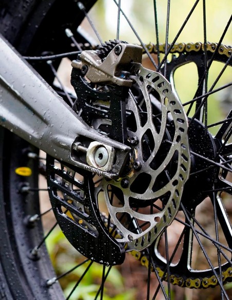 Protector de Disco trasero de freno Sur Ron | Sur Ron Garage