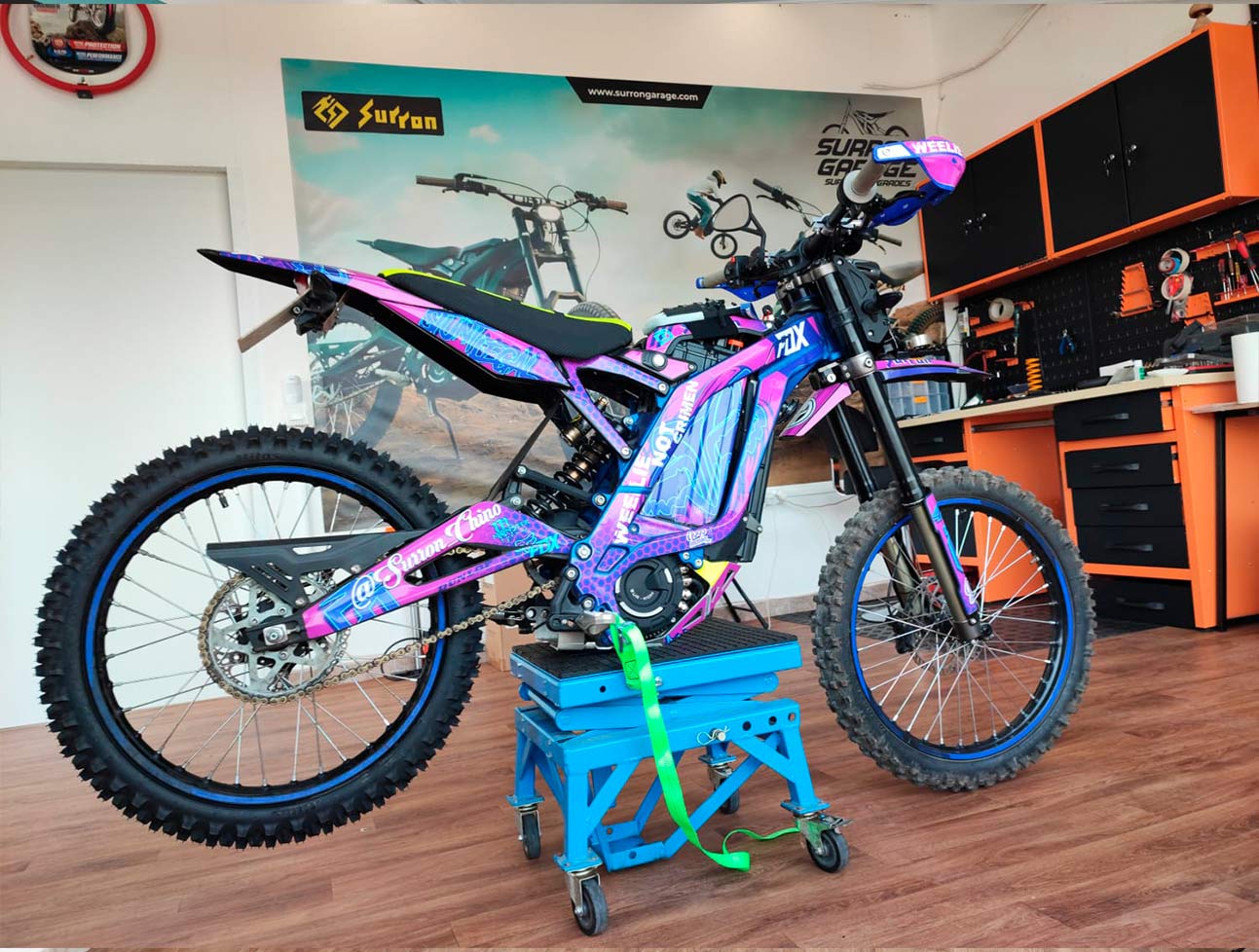 Moto clientes Surron Garage